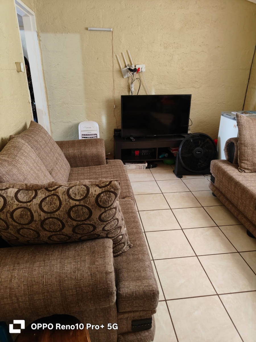 2 Bedroom Property for Sale in Promosa North West